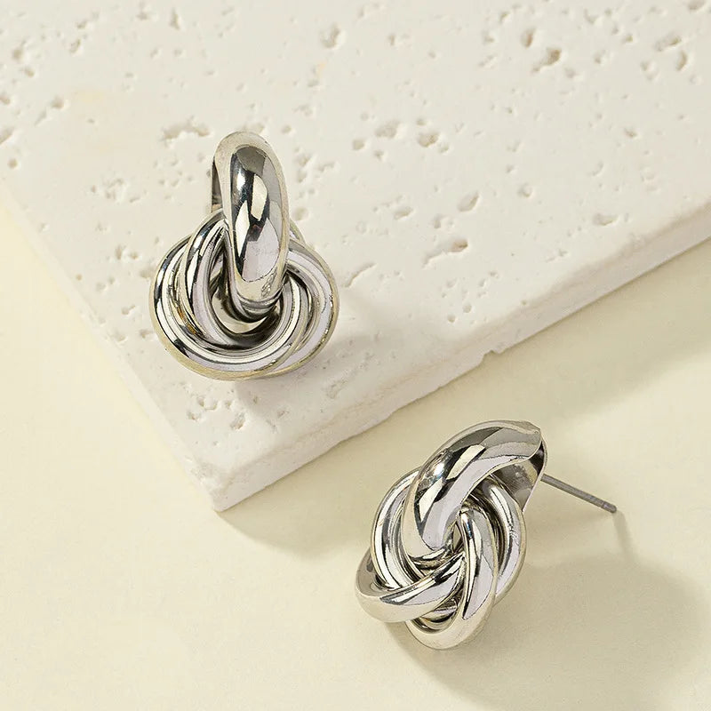 KNOTTED EARRINGS